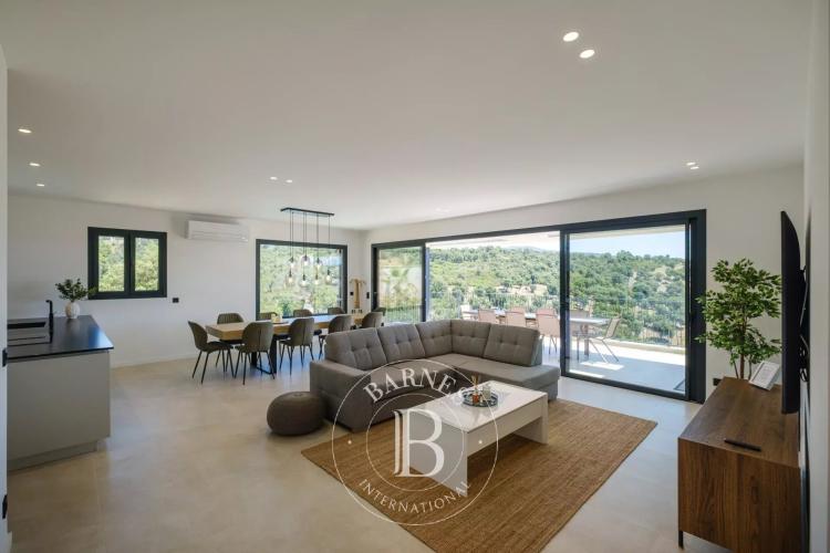 SAINTE-MAXIME - Villa - Piscine - Garage - 5 Chambres
